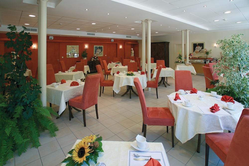 Hotel Cerise - Les Sources Luxeuil-Les-Bains Exterior foto