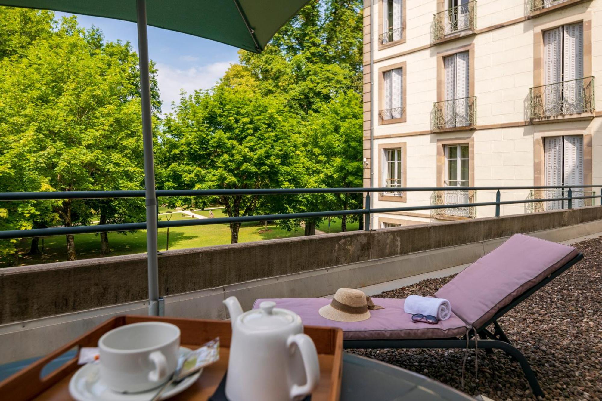 Hotel Cerise - Les Sources Luxeuil-Les-Bains Exterior foto