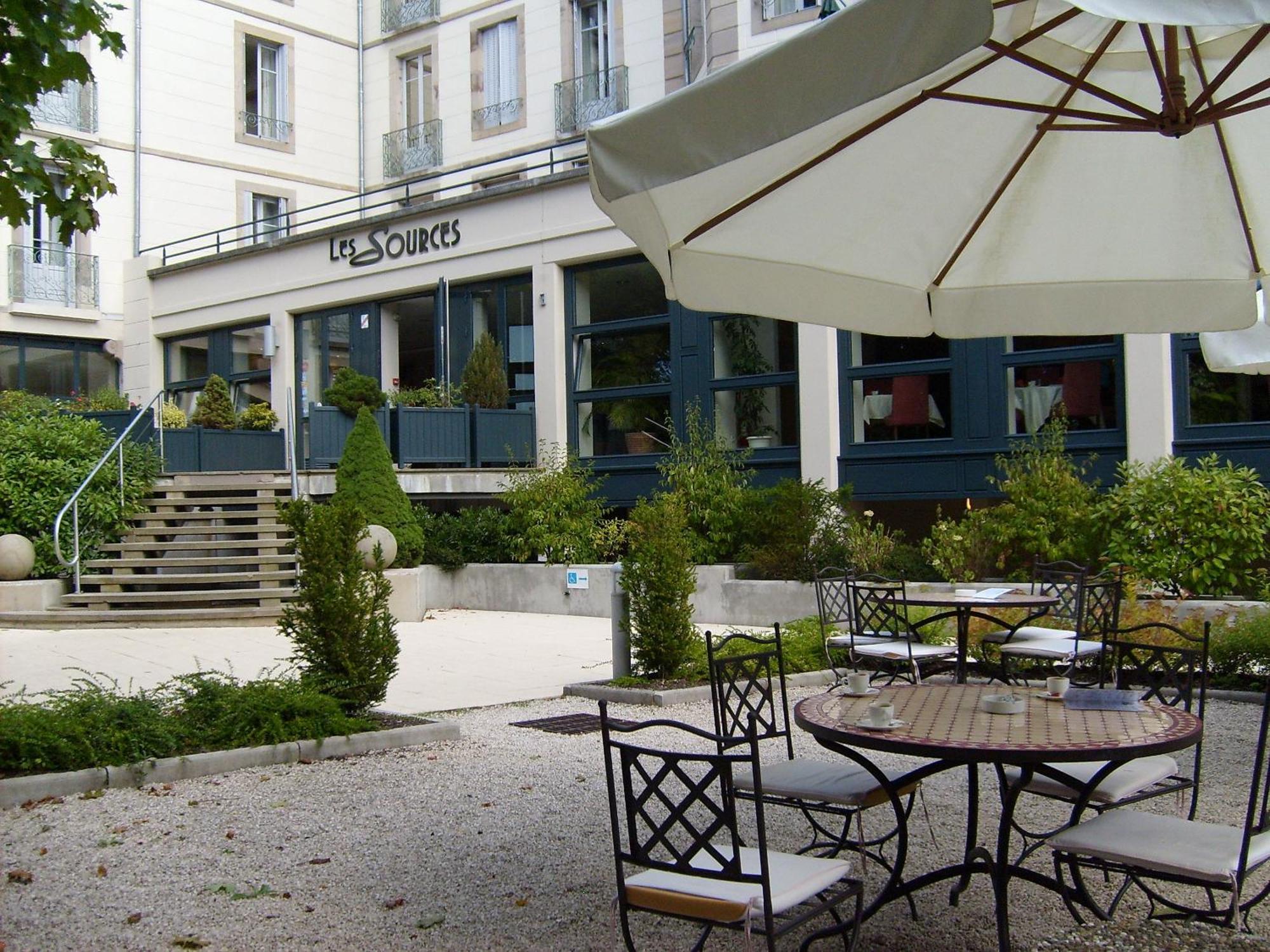 Hotel Cerise - Les Sources Luxeuil-Les-Bains Exterior foto