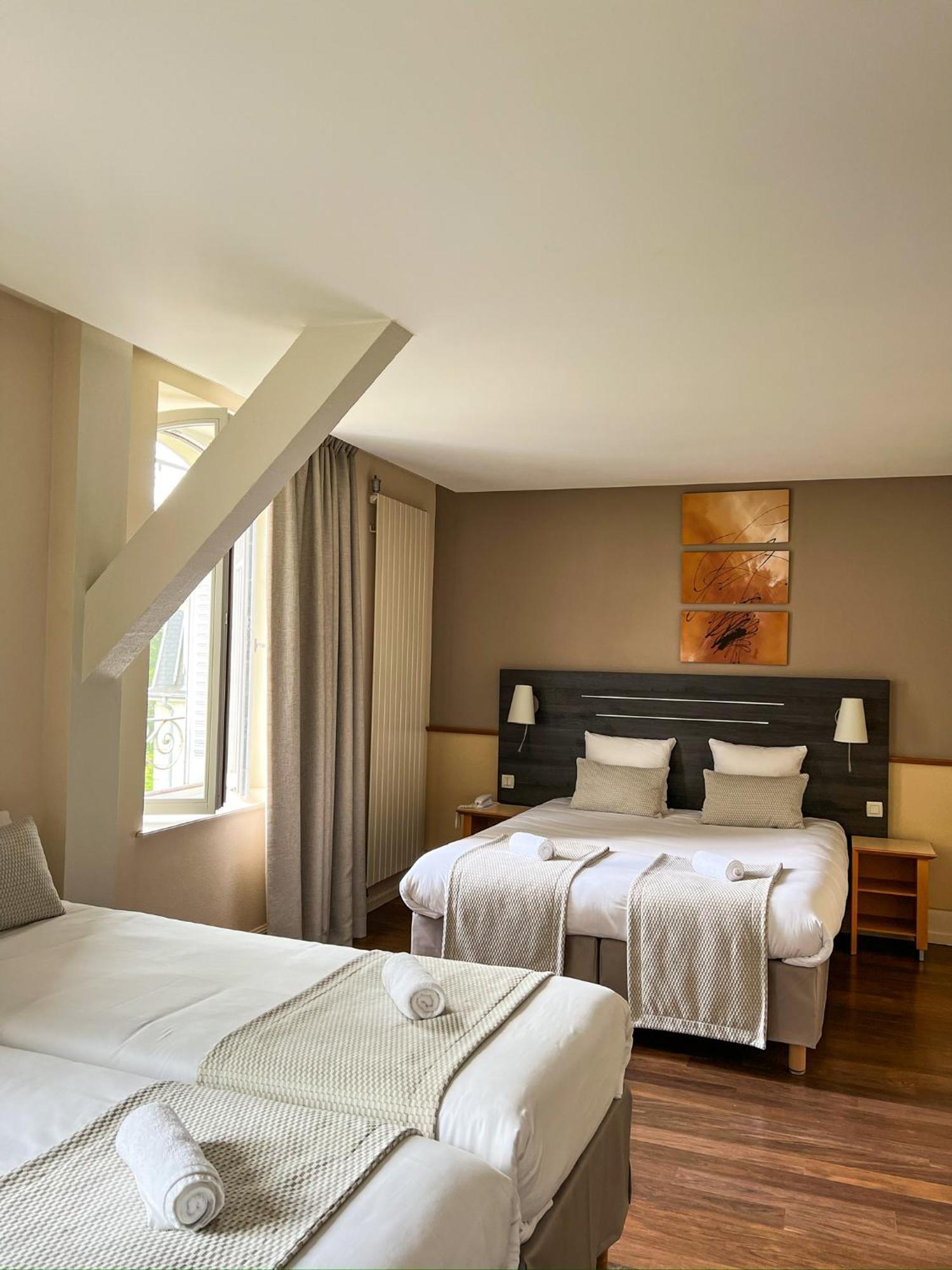 Hotel Cerise - Les Sources Luxeuil-Les-Bains Exterior foto